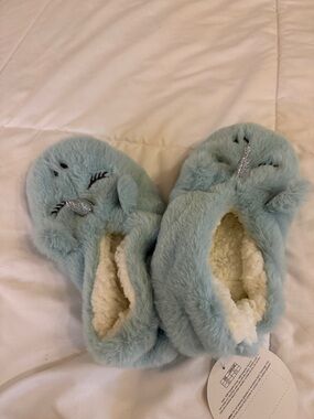 Plush Light Blue Unicorn Womens Slippers Size S/M